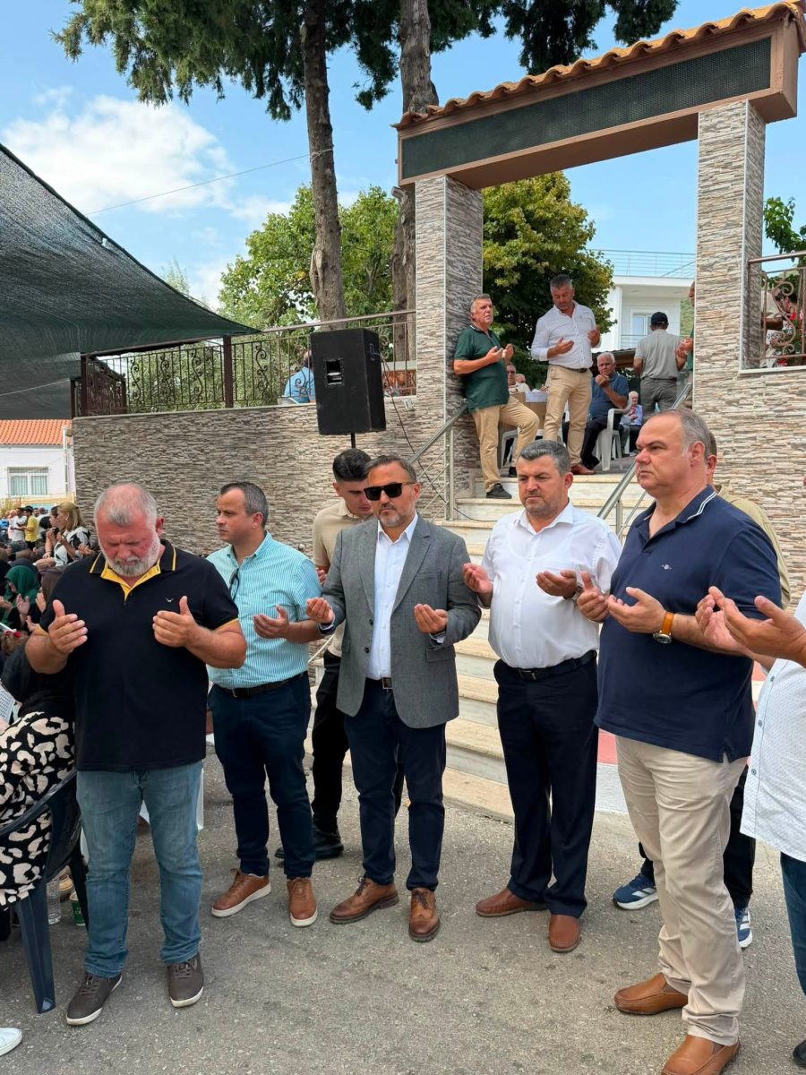 Ο δήμαρχος Ιάσμου Ροδόπης διοργάνωσε τελετή για την τουρκική "Ημέρα Νίκης" ...κατά των Ελλήνων μέσα σε σχολείο